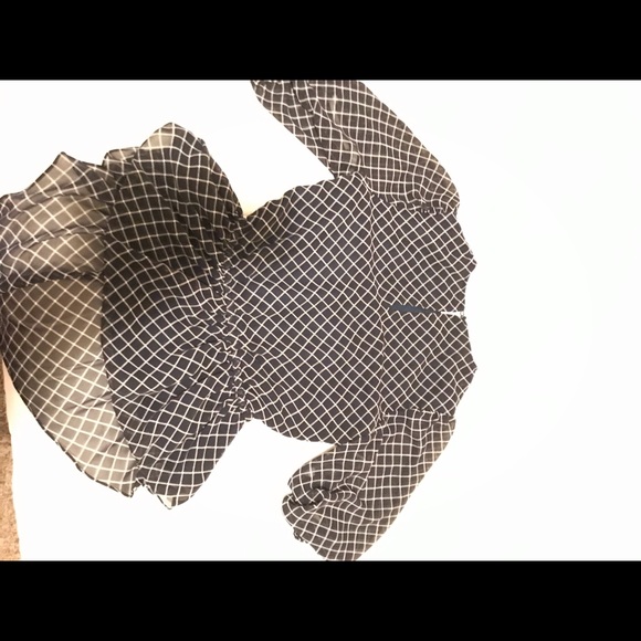 Mi Monique Lhullier - Picture 2 of 5